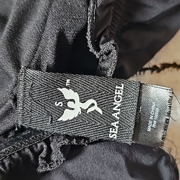 STUNNING BLACK SEA ANGEL OFF SHOULDER KEYHOLE SWIMSUIT/BODYSUIT - Picture 6 of 7